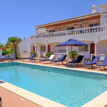 Monte Laranja Apartment *